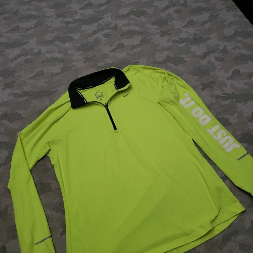 Nike Running Shirt Mens Large Green Dri-Fit Quarter Zip Long Sleeve Outdoors